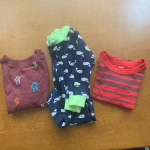 Bundle- 2 shirts and a sleeper